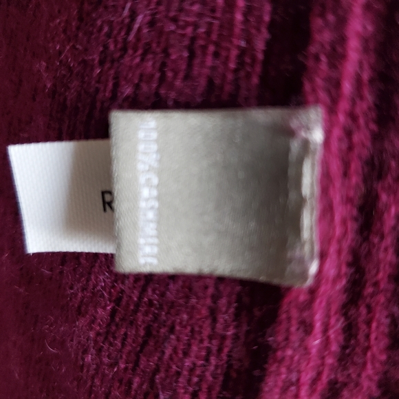 Cashmere sweater - Picture 3 of 3